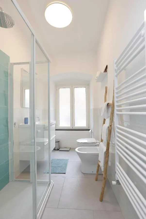 Adamaina - Sea View Apartment With Private Garage Sestri Levante